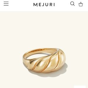 LIKE NEW - Mejuri Croissant Dome Ring, Size 6